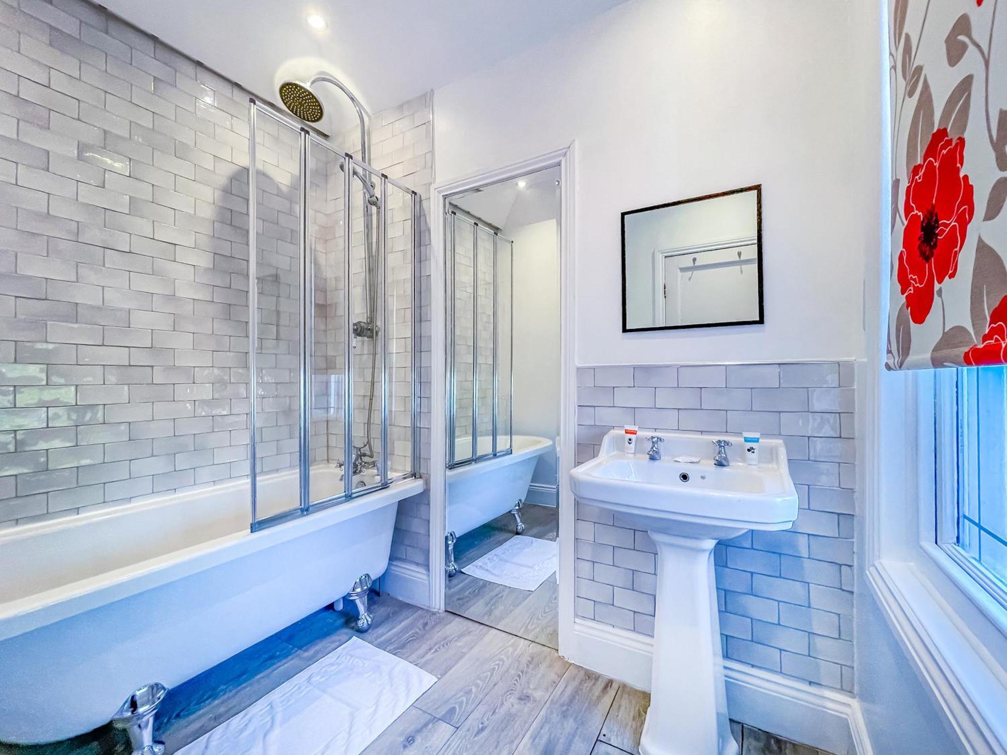 *Rf9Bc* For Your Most Relaxed & Cosy Stay + Free Parking + Free Fast Wifi * Leeds  Eksteriør billede