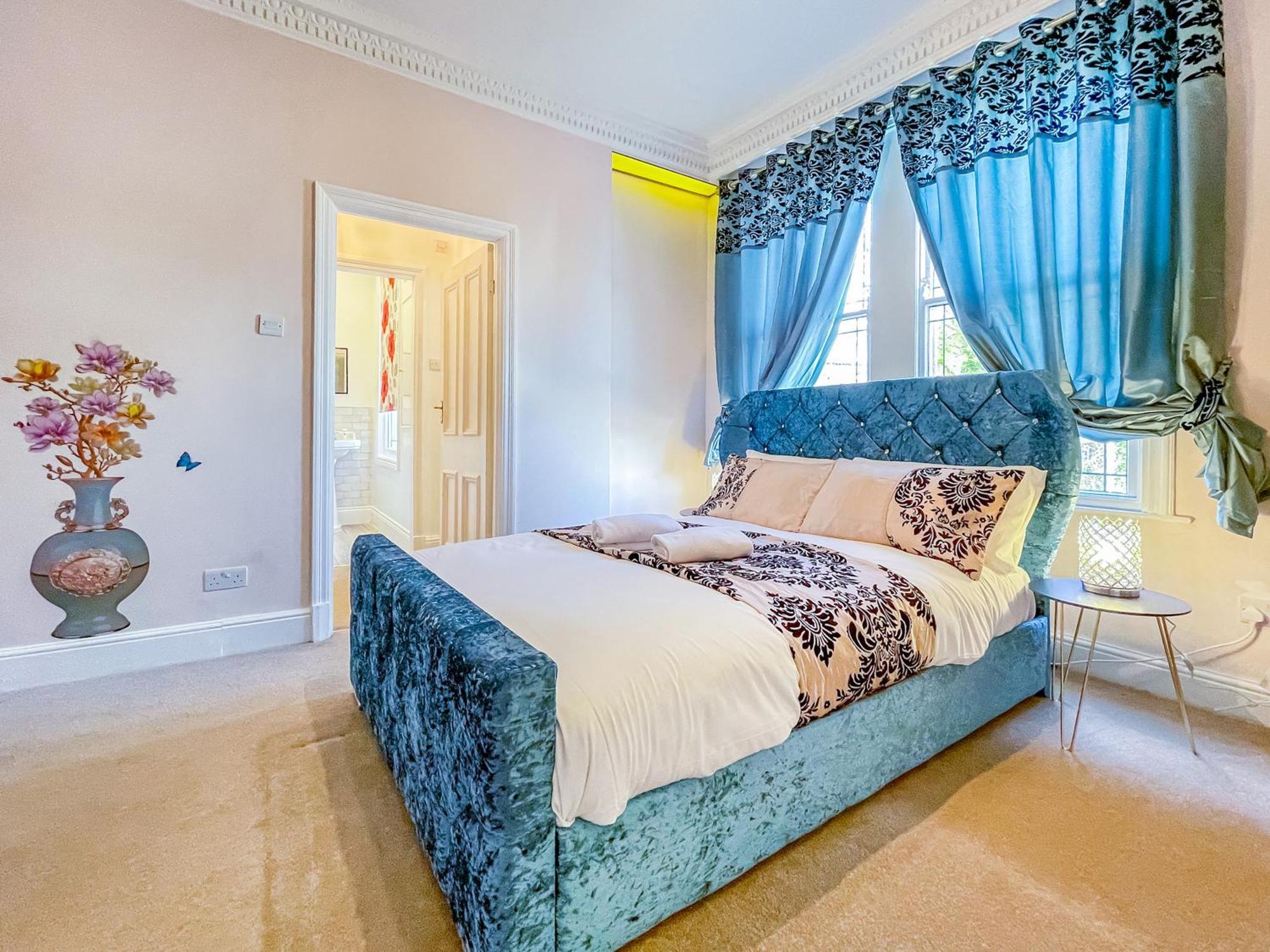 *Rf9Bc* For Your Most Relaxed & Cosy Stay + Free Parking + Free Fast Wifi * Leeds  Eksteriør billede